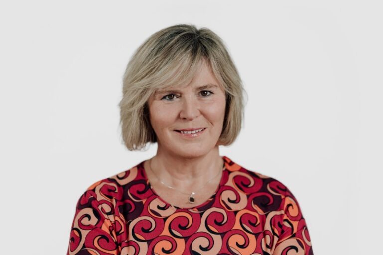 Manjeet Adi Maria Egervari pic