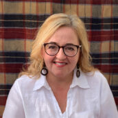 Rachel Bio Crop